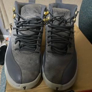 Jordan 12’s retro dark grey
